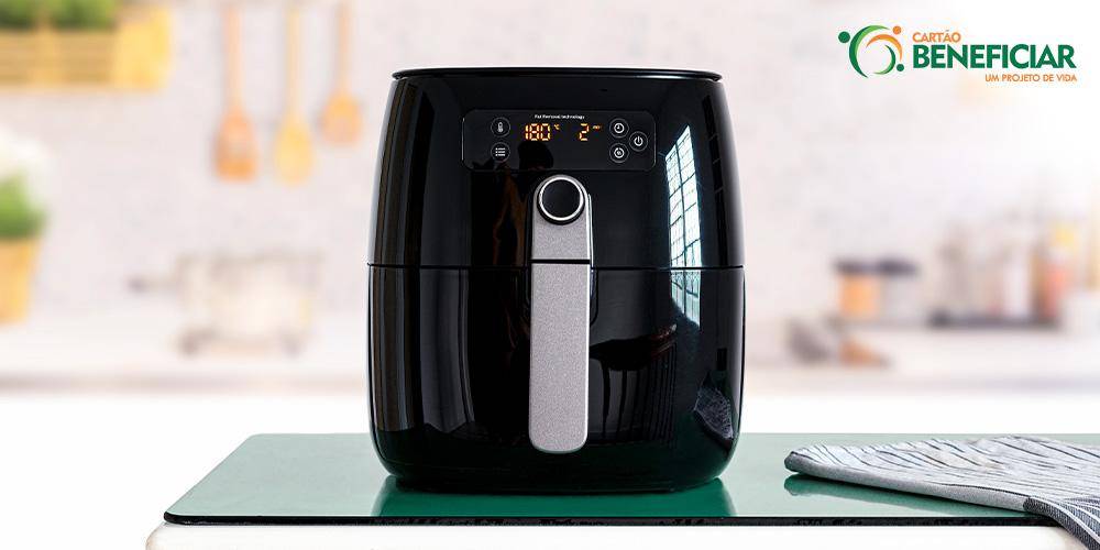 Um dos modelos de airfryer disponíveis no mercado